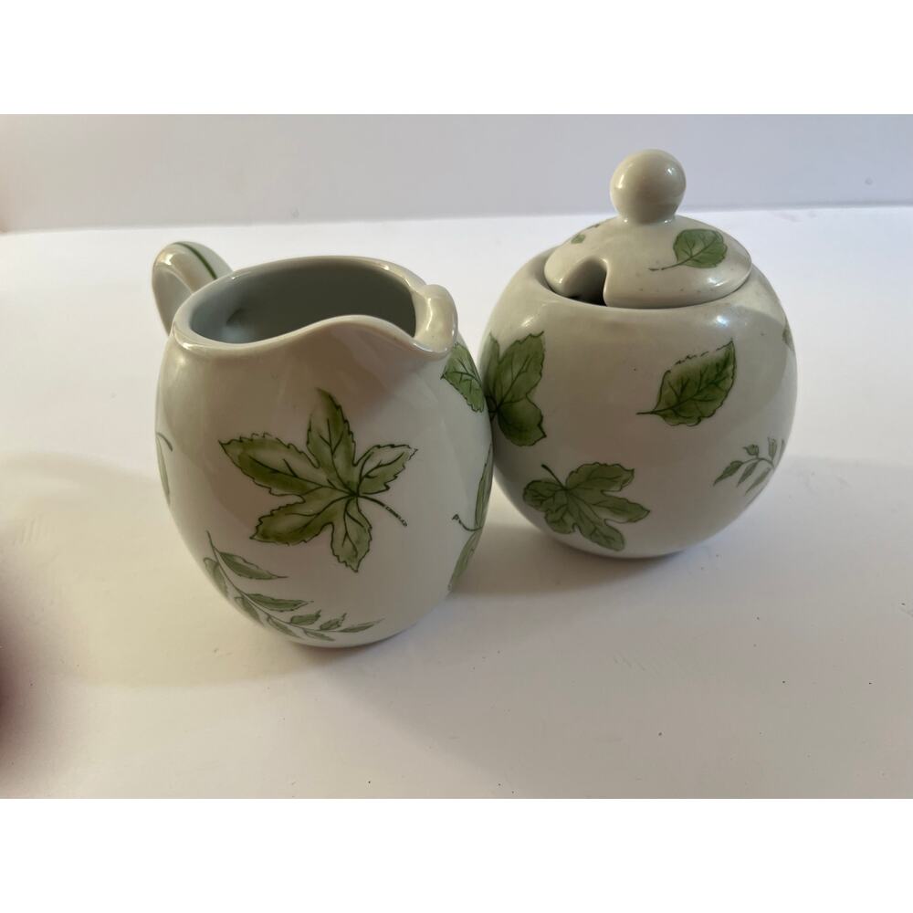 Andrea by‎ Sadek leaf pattern sugar and creamer RARE No chips or cracks